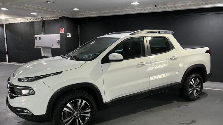 Fiat Toro 2.0 16V Turbo Diesel Freedom 4WD AT9 2022